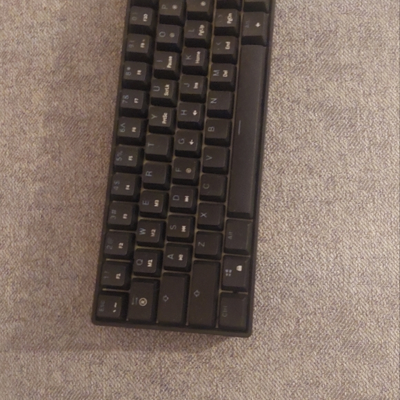 60% keyboard geek61 yellow switches - Picture 5 of 5